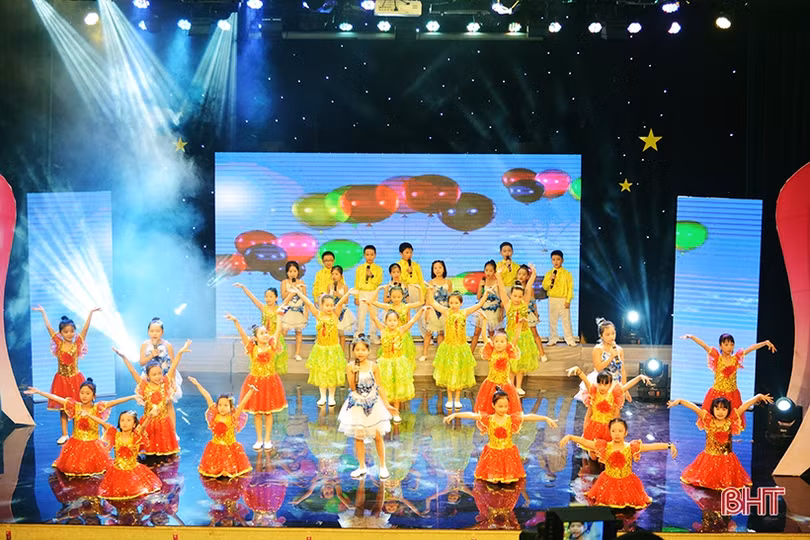 35 tác phẩm được trao giải tại Liên hoan Phát thanh - Truyền hình Hà Tĩnh lần thứ 23