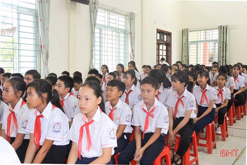 Các trường học ở Hà Tĩnh khai giảng năm học mới 2019 - 2020