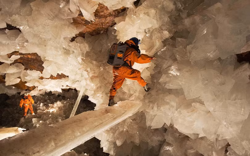 Hang động pha lê lớn nhất thế giới ở Mexico