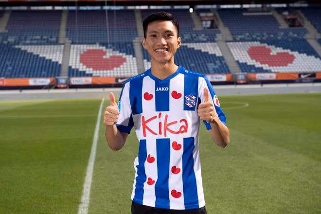Văn Hậu nhận lương 450.000 euro ở Heerenveen