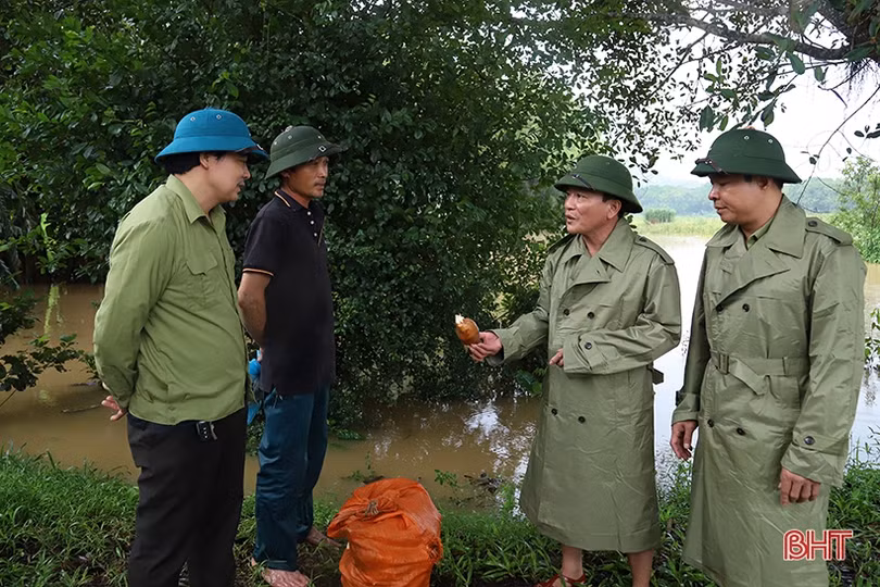 Mưa kết hợp thủy điện xả lũ, nước sông Ngàn Phố vùng hạ Hương Sơn dâng nhanh