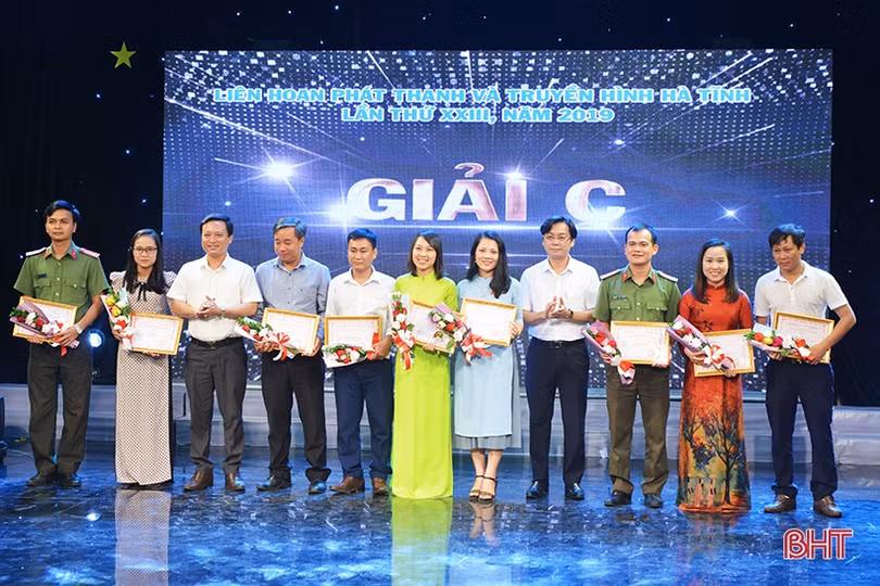35 tác phẩm được trao giải tại Liên hoan Phát thanh - Truyền hình Hà Tĩnh lần thứ 23