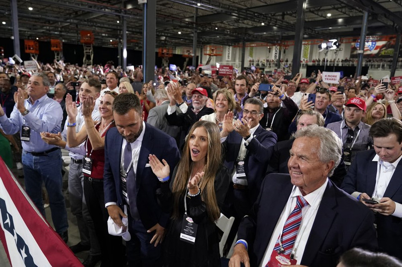 Quang cảnh buổi mít tinh vận động tranh cử gây tranh cãi của Tổng thống Donald Trump