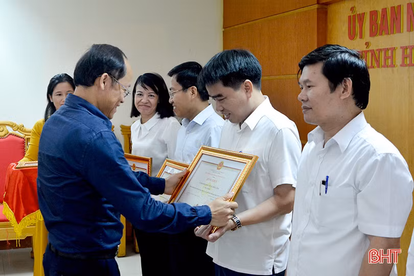 Phấn đấu đưa chỉ số cải cách hành chính của Hà Tĩnh vào top 10 tỉnh đứng đầu cả nước