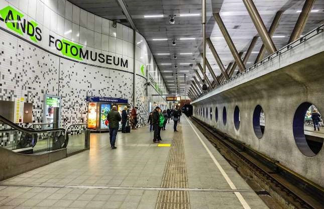 9 ga tàu điện ngầm đẹp nhất thế giới