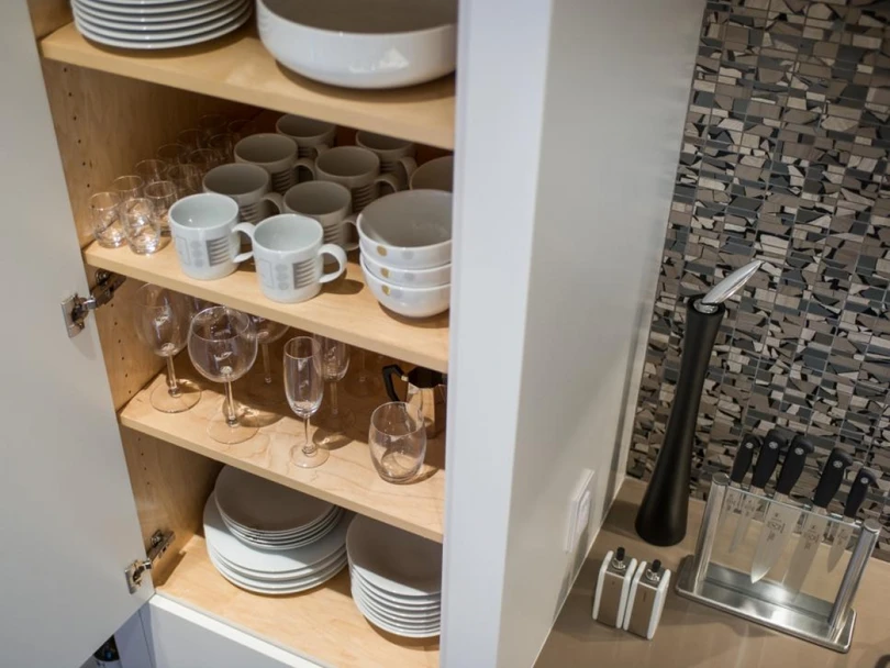 Gợi ý 12 mẹo nhỏ bố trí căn bếp ngăn nắp, gọn gàng