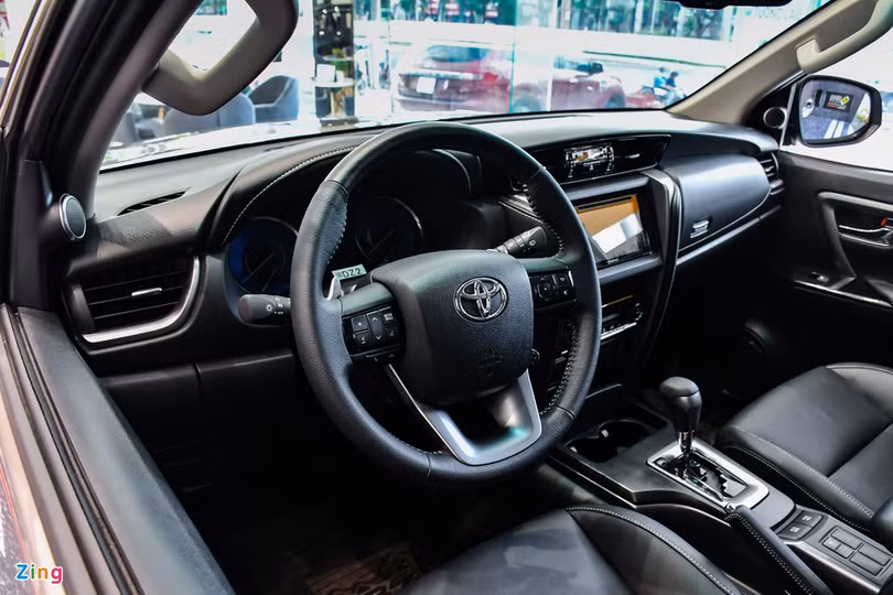 Toyota Fortuner 2021 ảnh 26 Chi tiết Toyota Fortuner 2021 tại Việt Nam