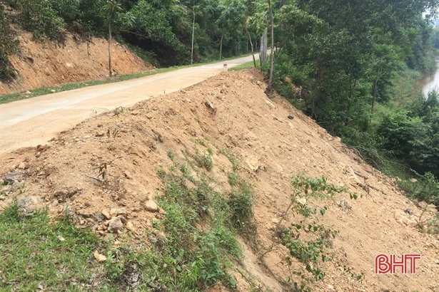 Huyện miền núi Hà Tĩnh chủ động ứng phó với bão số 5