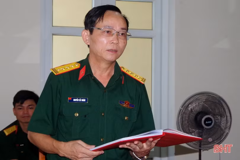 Thiếu tướng Nguyễn Đức Hóa đánh giá cao công tác quy tập hài cốt liệt sỹ của Bộ CHQS Hà Tĩnh tại Lào