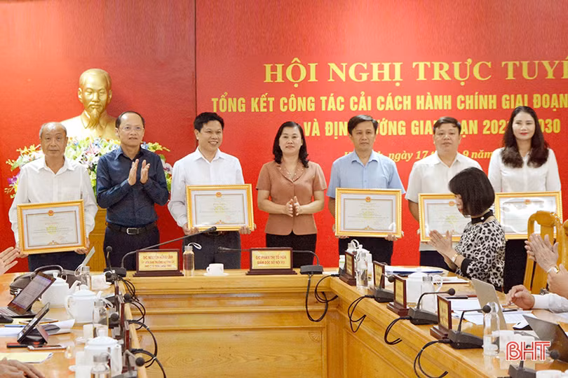 Phấn đấu đưa chỉ số cải cách hành chính của Hà Tĩnh vào top 10 tỉnh đứng đầu cả nước