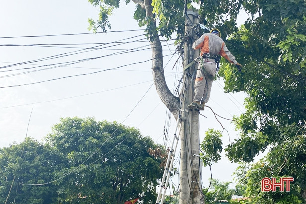 Huyện miền núi Hà Tĩnh chủ động ứng phó với bão số 5