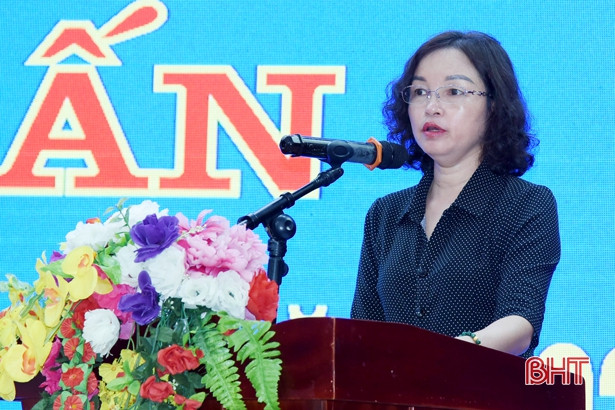 Bồi dưỡng những kỹ năng cần kíp cho cán bộ phụ nữ cơ sở ở Hà Tĩnh