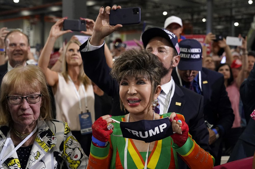 Quang cảnh buổi mít tinh vận động tranh cử gây tranh cãi của Tổng thống Donald Trump
