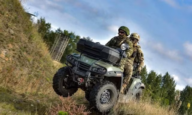 Vũ khí của lính dù Nga ngày càng được phương Tây hóa