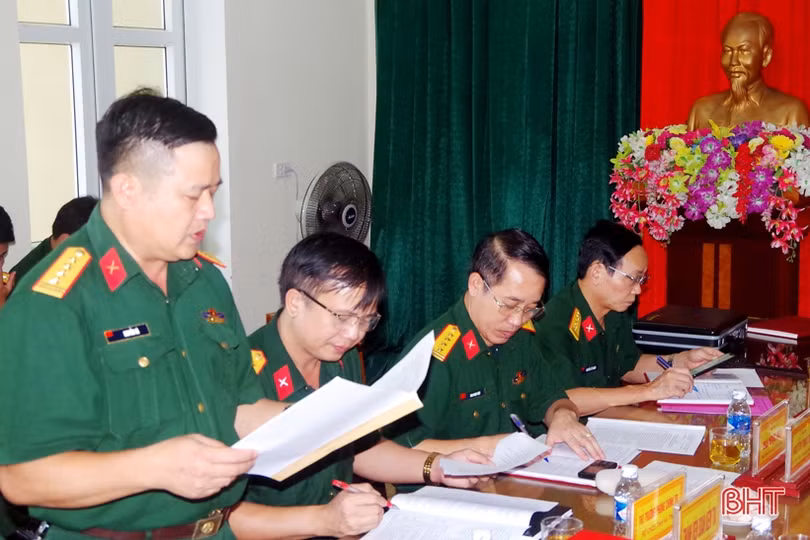 Thiếu tướng Nguyễn Đức Hóa đánh giá cao công tác quy tập hài cốt liệt sỹ của Bộ CHQS Hà Tĩnh tại Lào