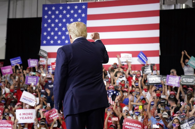 Quang cảnh buổi mít tinh vận động tranh cử gây tranh cãi của Tổng thống Donald Trump