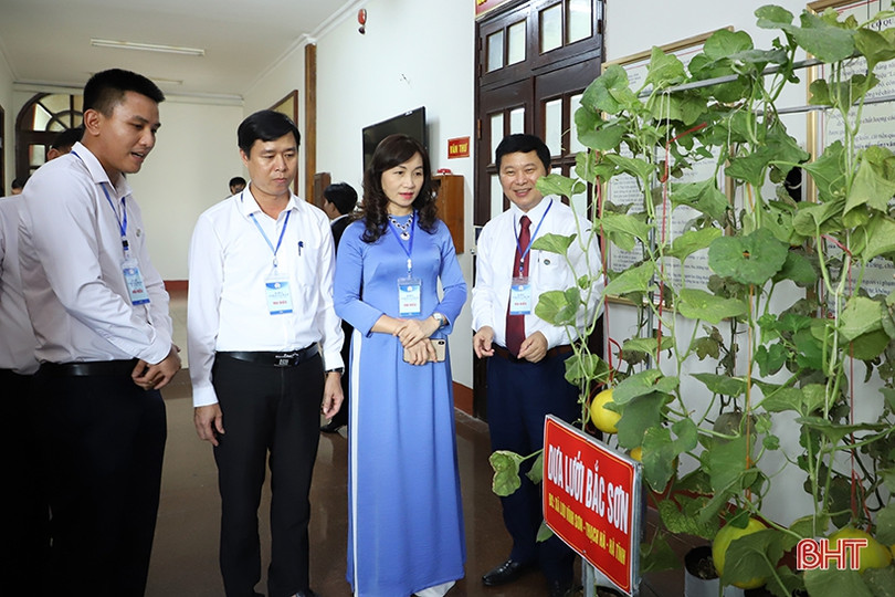 Ấn tượng gian hàng sản phẩm OCOP bên lề Đại hội Liên minh Hợp tác xã Hà Tĩnh