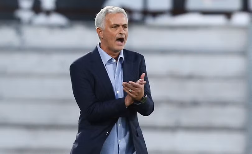 Mourinho chạm mốc 100 trận thắng ở cúp châu Âu