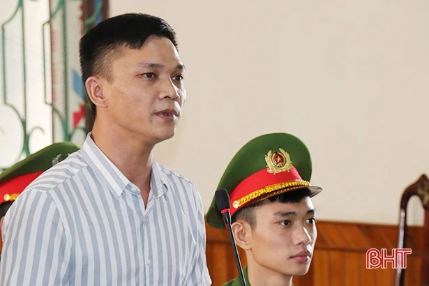 Tòa án Hà Tĩnh tuyên 300 tháng tù với 7 bị cáo liên quan vụ 39 người tử vong ở Anh