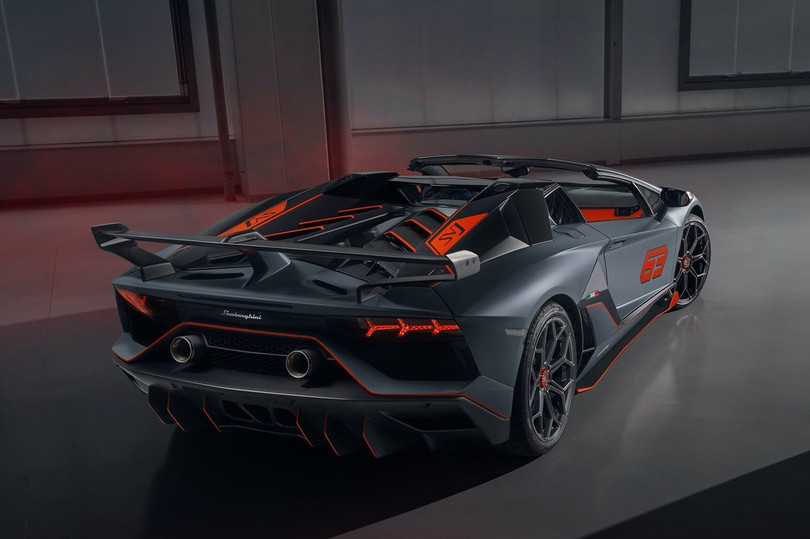 Lamborghini Aventador chạm mốc 10.000 xe được sản xuất