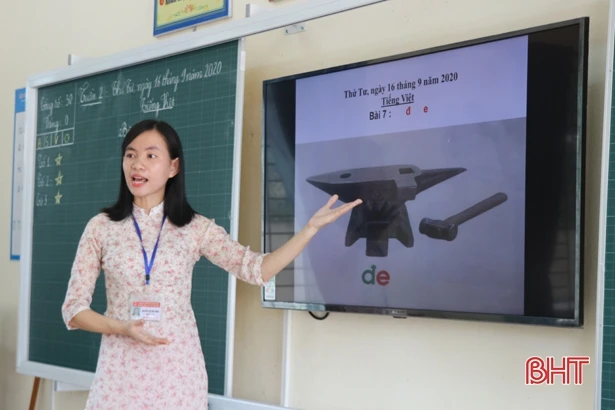 Giáo viên, học sinh lớp 1 hào hứng trong tuần đầu triển khai chương trình sách giáo khoa mới