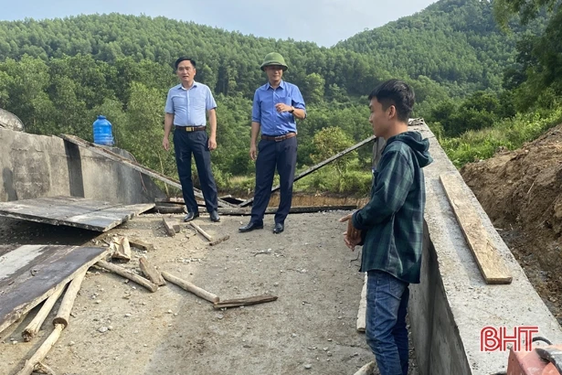 Huyện miền núi Hà Tĩnh chủ động ứng phó với bão số 5