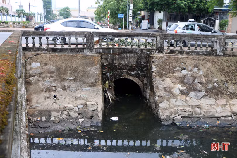 Ngập lụt ở thành phố Hà Tĩnh: Bài toán nan giải!