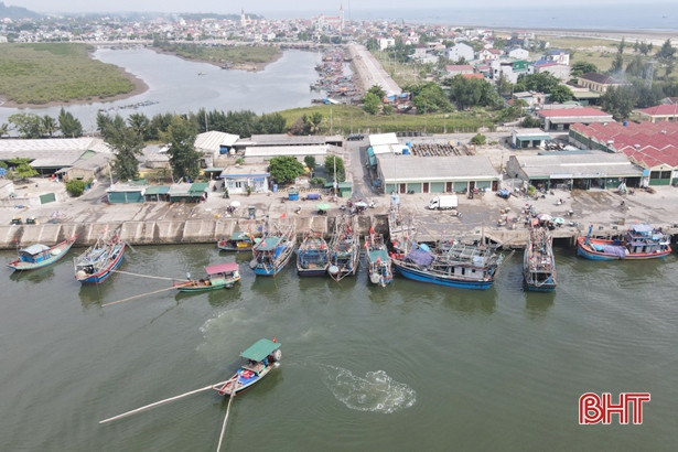 Hà Tĩnh cấm biển từ 16h chiều 17/9 để ứng phó bão số 5 ảnh 1 Hà Tĩnh cấm biển từ 16h chiều 17/9 để ứng phó bão số 5