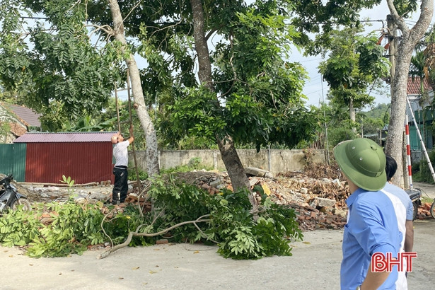 Huyện miền núi Hà Tĩnh chủ động ứng phó với bão số 5