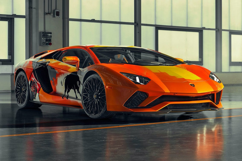Lamborghini Aventador chạm mốc 10.000 xe được sản xuất