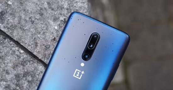 OnePlus 7 Pro vs Galaxy S10 Plus: kẻ tám lạng, người nửa cân! - Ảnh 13. OnePlus 7 Pro & Galaxy S10 Plus: “Kẻ tám lạng, người nửa cân”!