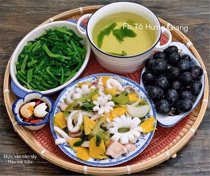 Thực đơn món ngon cả tuần cho cả gia đình ăn mãi không chán