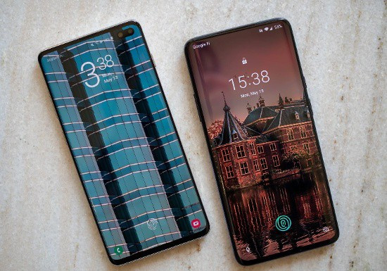 OnePlus 7 Pro & Galaxy S10 Plus: "Kẻ tám lạng, người nửa cân"! ảnh 1 OnePlus 7 Pro & Galaxy S10 Plus: “Kẻ tám lạng, người nửa cân”!