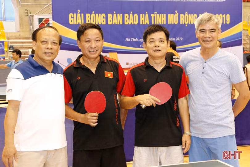 Những gương mặt lọt vào vòng 2 Giải Bóng bàn Báo Hà Tĩnh mở rộng