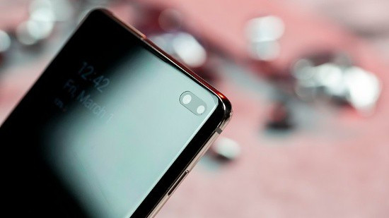 OnePlus 7 Pro vs Galaxy S10 Plus: kẻ tám lạng, người nửa cân! - Ảnh 11. OnePlus 7 Pro & Galaxy S10 Plus: “Kẻ tám lạng, người nửa cân”!