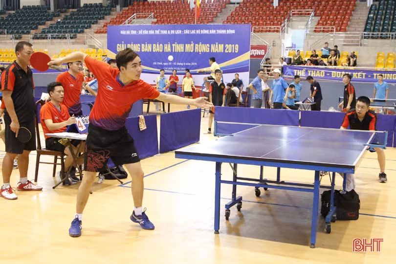 Giải Bóng bàn Báo Hà Tĩnh mở rộng năm 2019: Ấn tượng những pha bóng đẹp