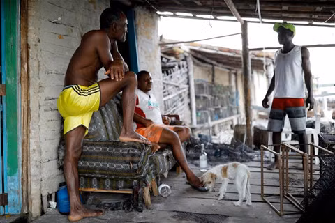 Cư dân rừng ngập mặn Brazil đương đầu với biến đổi khí hậu