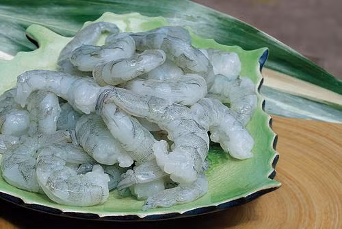 Mát trời, mẹ làm súp tôm đậu Hà Lan ngọt thanh, ấm bụng