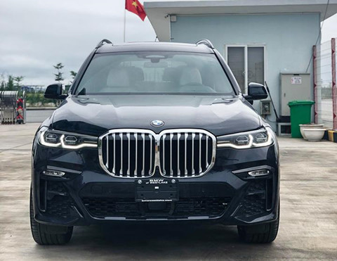 BMW X7 đầu tiên về Việt Nam, giá khoảng 7 tỷ đồng