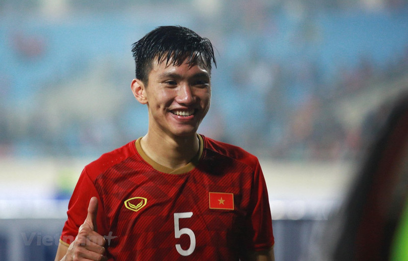 CLB Muangthong United muốn chiêu mộ hậu vệ Đoàn Văn Hậu