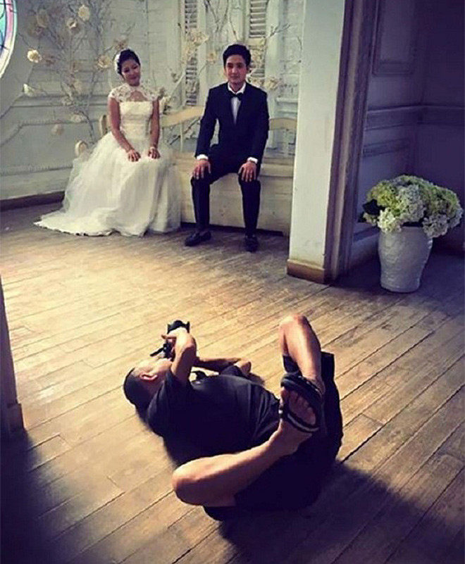 Muôn kiểu tạo dáng của nhiếp ảnh gia khi chụp ảnh cưới