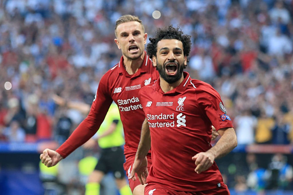 Salah ghi bàn mở tỷ số cho Liverpool từ chấm 11 m. Ảnh: AP. Salah lập công giúp Liverpool vô địch Champions League