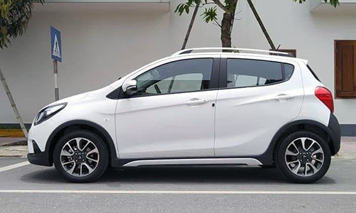 VinFast Fadil bản thương mại xuất hiện tại đại lý