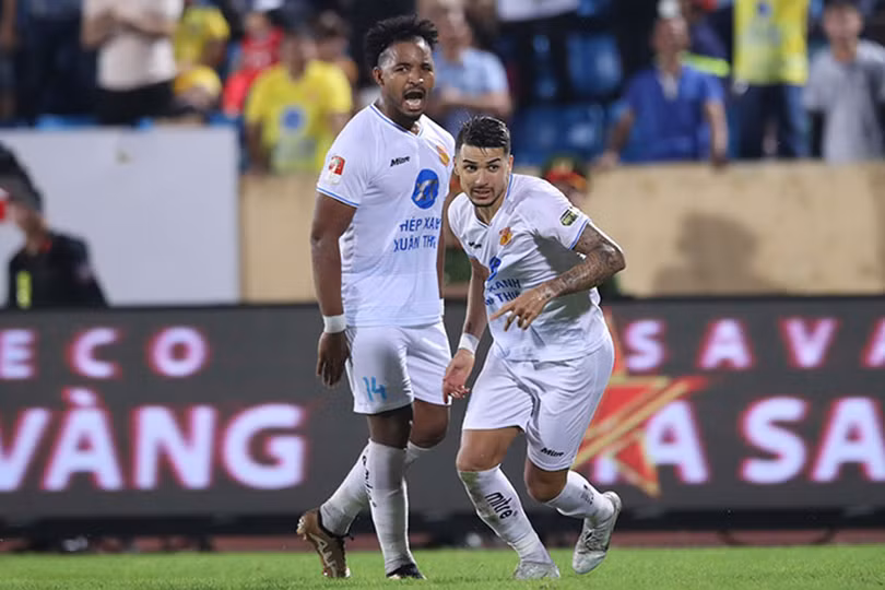 Hồng Lĩnh Hà Tĩnh vs Nam Định: Thử thách cực đại