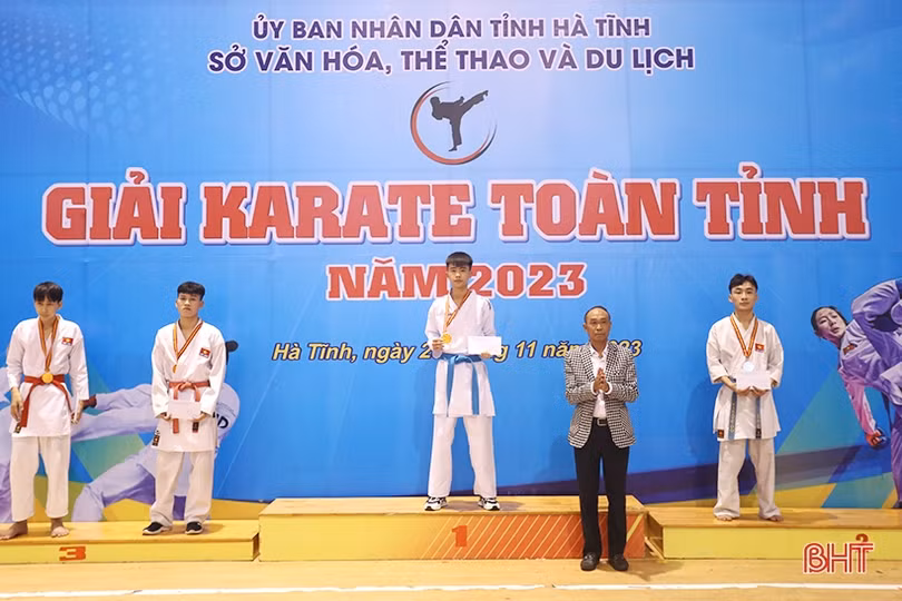 TP Hà Tĩnh nhất toàn đoàn Giải Karate toàn tỉnh