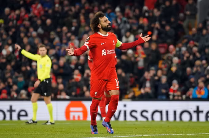 Liverpool vào vòng 1/8 Europa League