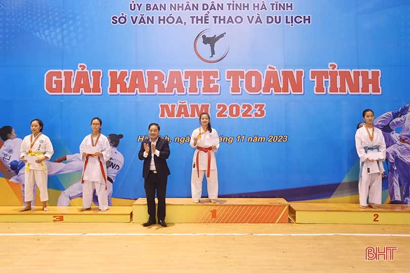 TP Hà Tĩnh nhất toàn đoàn Giải Karate toàn tỉnh