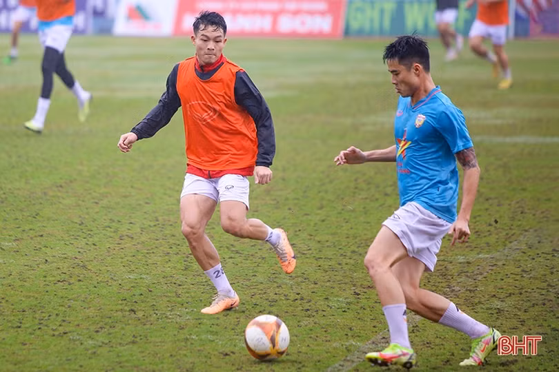 Hồng Lĩnh Hà Tĩnh vs Nam Định: Thử thách cực đại