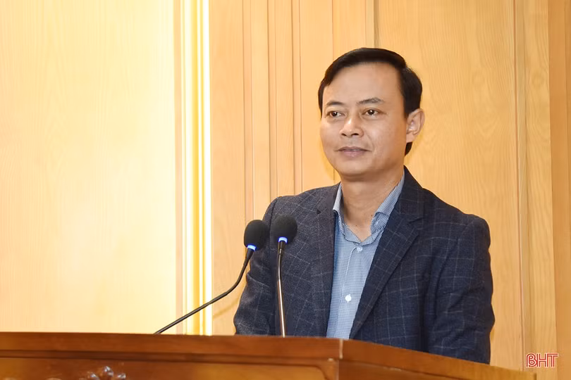 Quan tâm nâng cao chất lượng công tác giáo dục lý luận chính trị