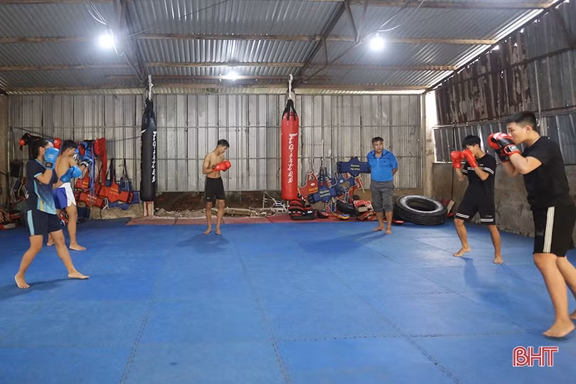 Chuyện về “bóng hồng” kickboxing Hà Tĩnh